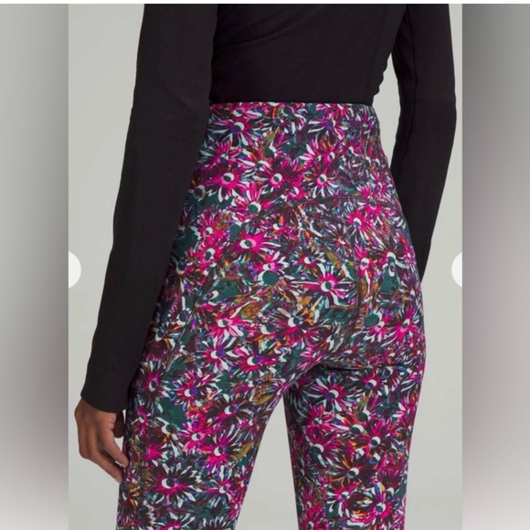 Lululemon" Swift Speed High Rise Tight 28" Floral Electric Multi - Picture 16 of 16